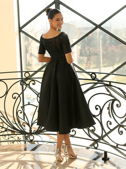 Nicoletta NC1072 Gown – Black (Size 6) CVSN